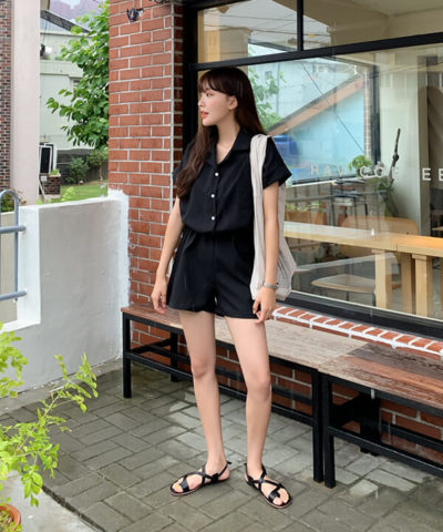 Set đồ all black đơn giản, nhẹ nhàng và phong cách